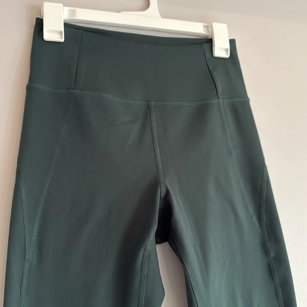 Girlfriend Collective Compressive High Rise Leggings Medium Moss Green - Picture 6 of 12